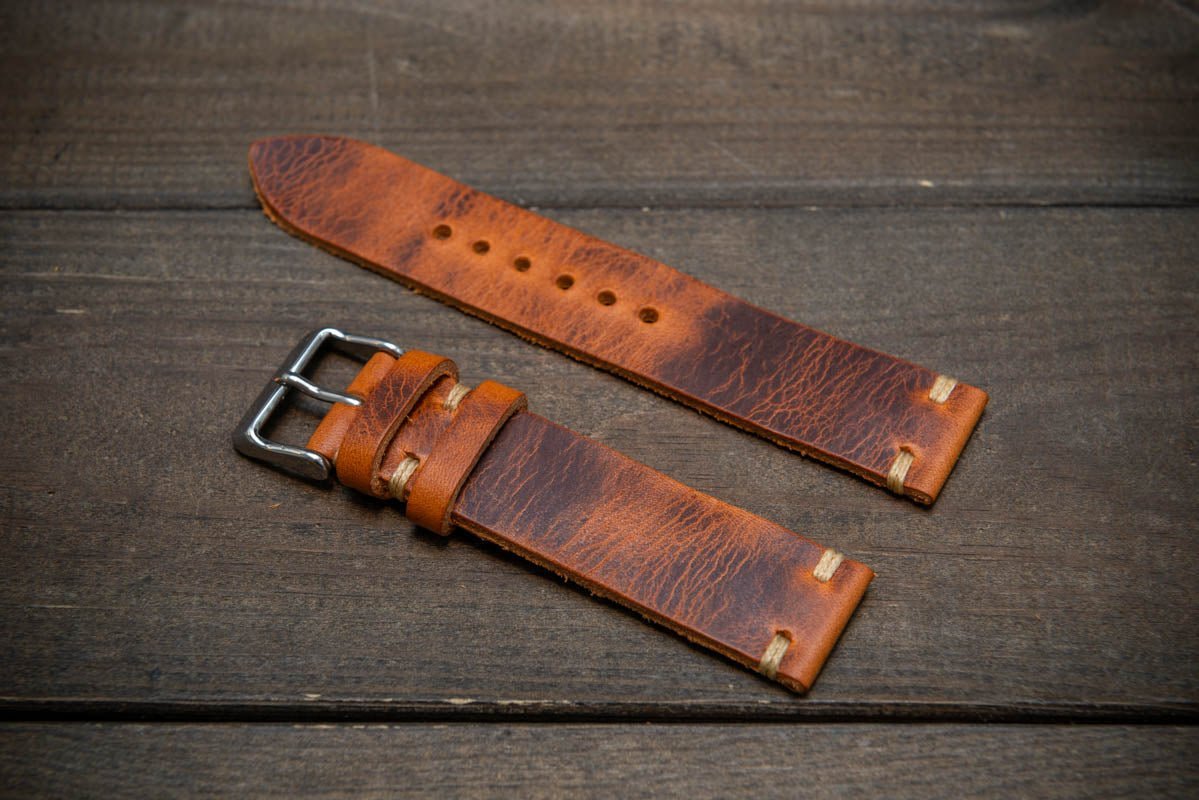 Waxed Tawny pull-up - finwatchstraps