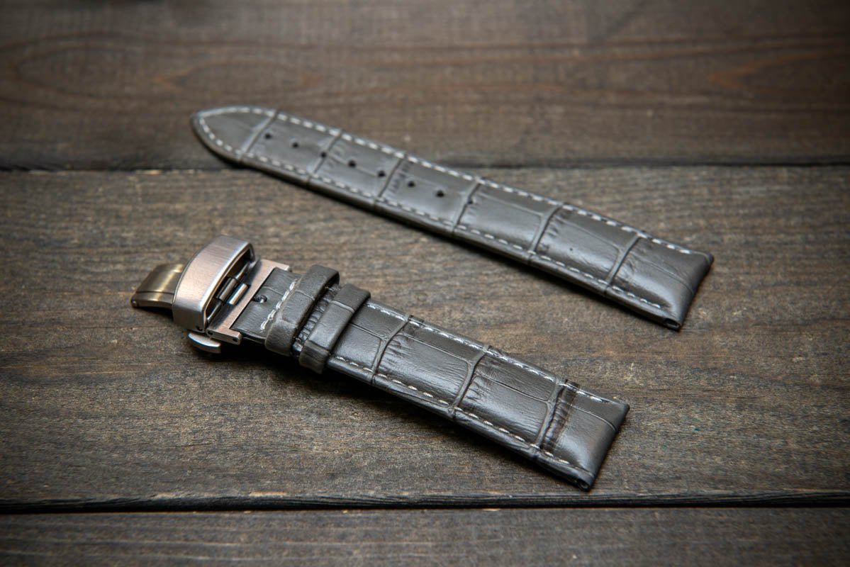 Leather watch strap, band made of calf leather with croc grain pattern 18-22 mm. Deployment clasp. - finwatchstraps