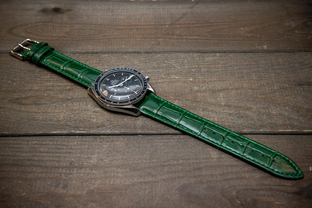 Leather watch strap, band made of calf leather with croc grain pattern 18-24 mm - finwatchstraps