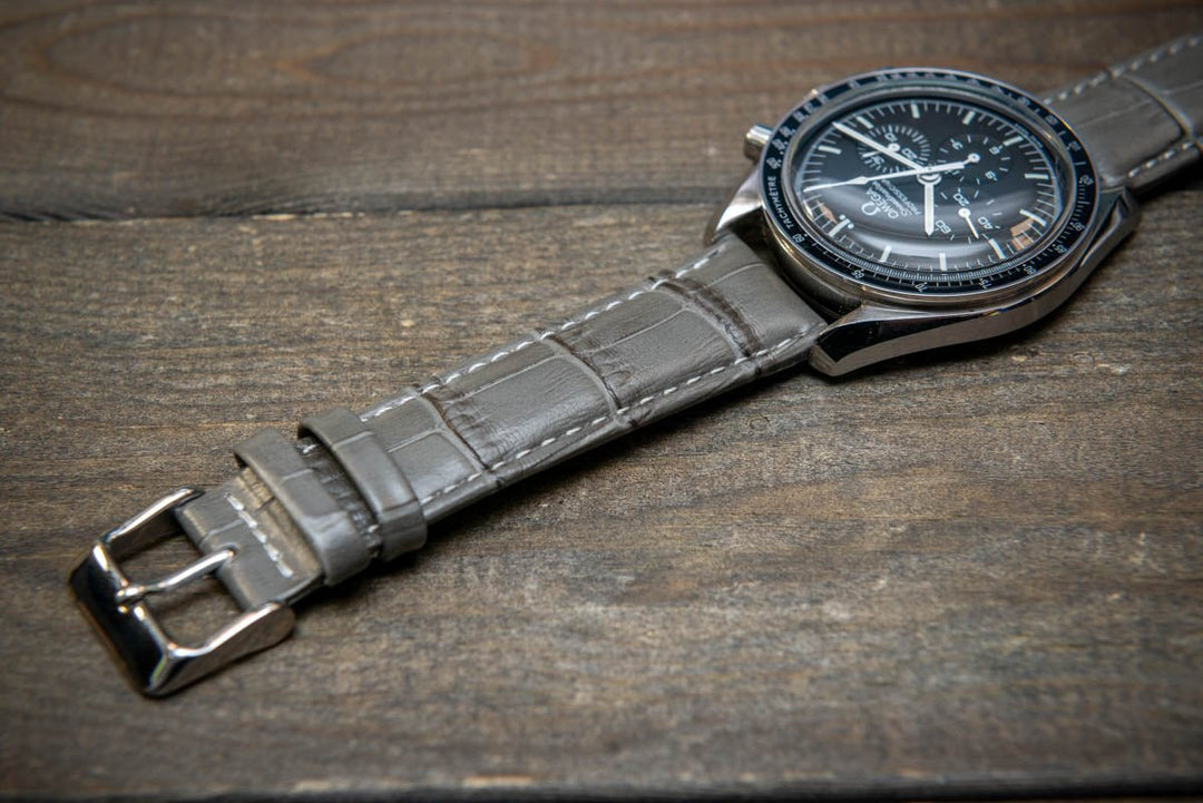 Leather watch strap, band made of calf leather with croc grain pattern 18-24 mm - finwatchstraps